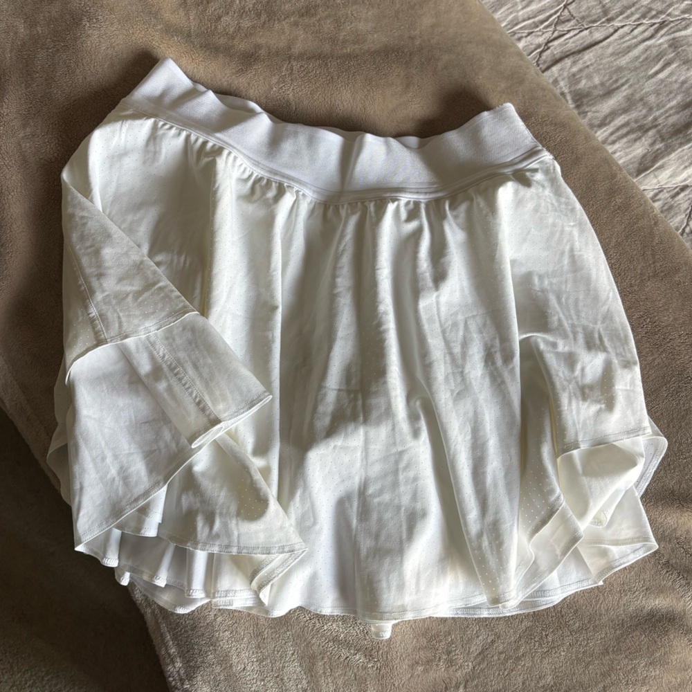 Lululemon Court Rival Perforated High-Rise Skirt *Long - Picture 5 of 8